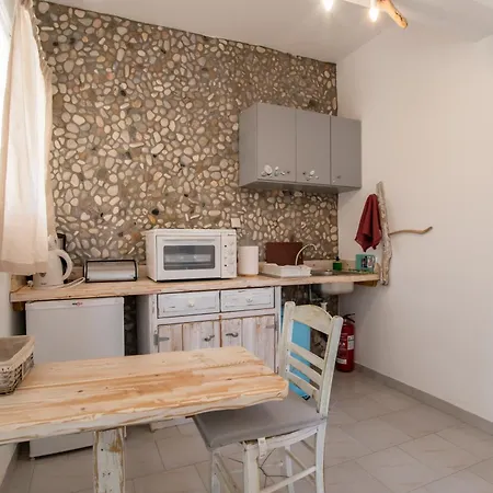 Retreats 5 Paros *