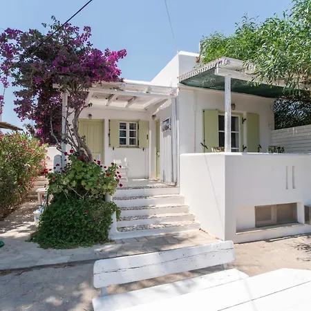 Retreats 5 Paros * Isterni (Paros)